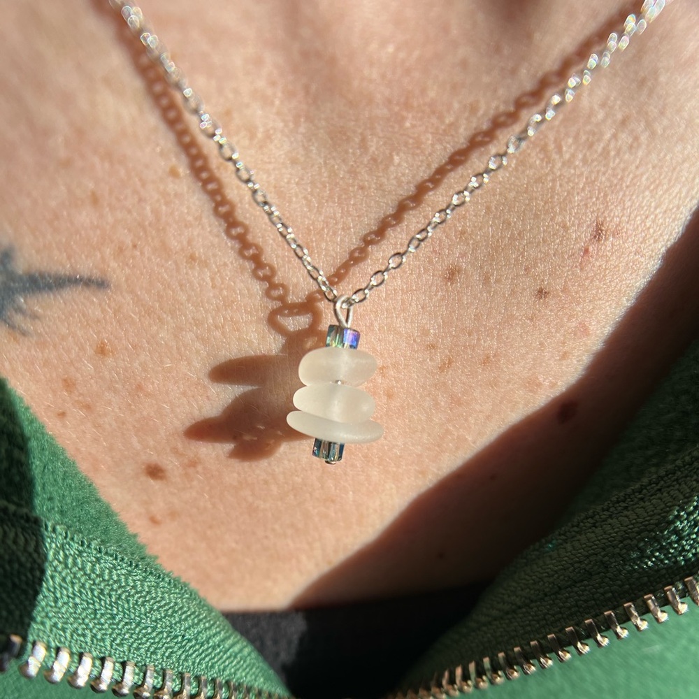 🌊Handmade Clear Hawaii Stacked Seaglass Necklace 🌊